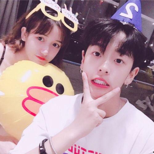 网红吃瓜头像男的图片,揭秘男性网红的神秘魅力